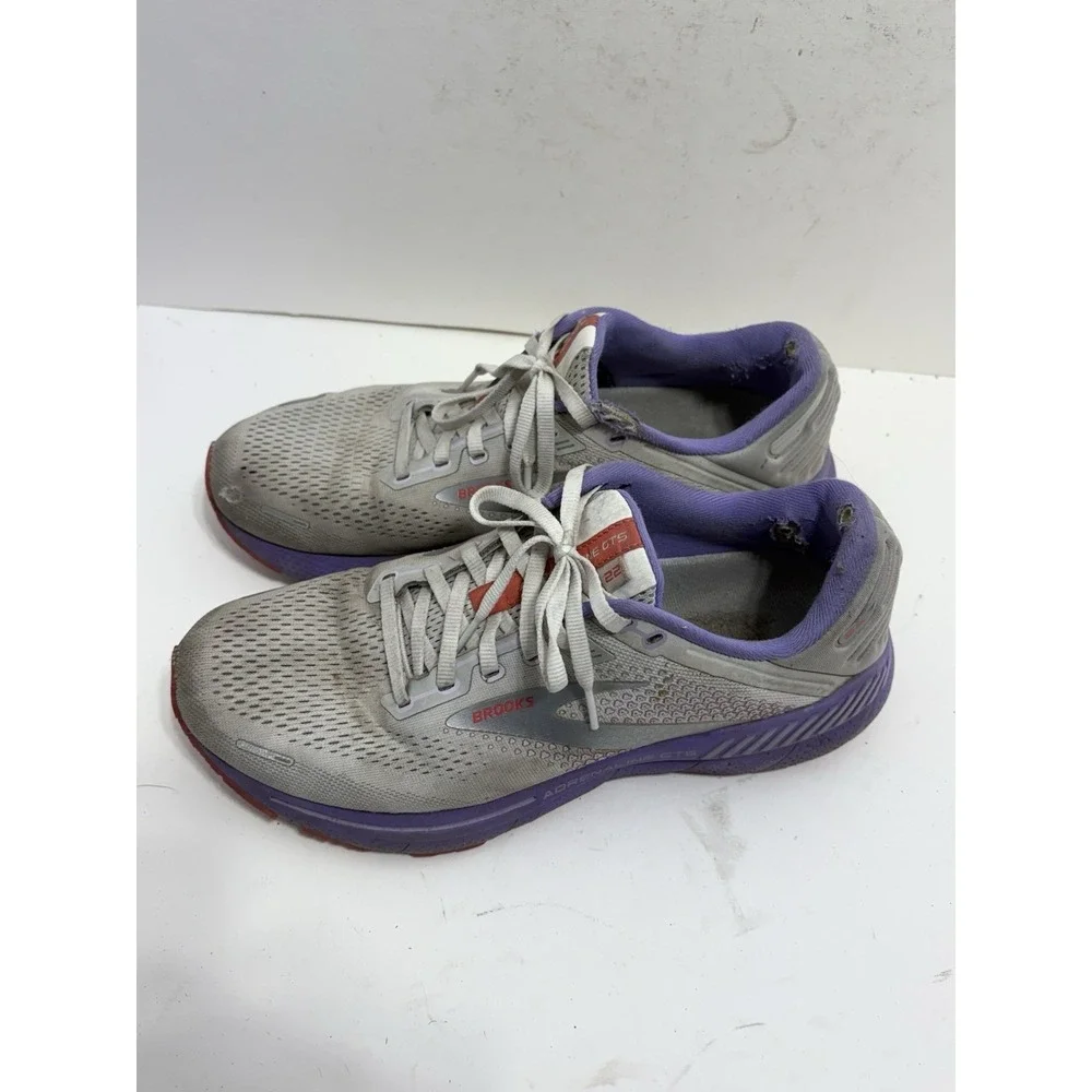 Brooks Adrenaline GTS 22 Womens Shoes Size 10 Purple Gray Running Gym Sneakers